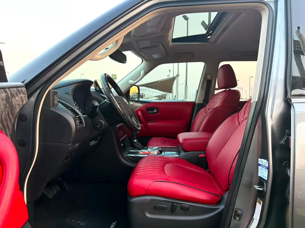 Nissan Armada 5.6 AT (395 hp) - 15