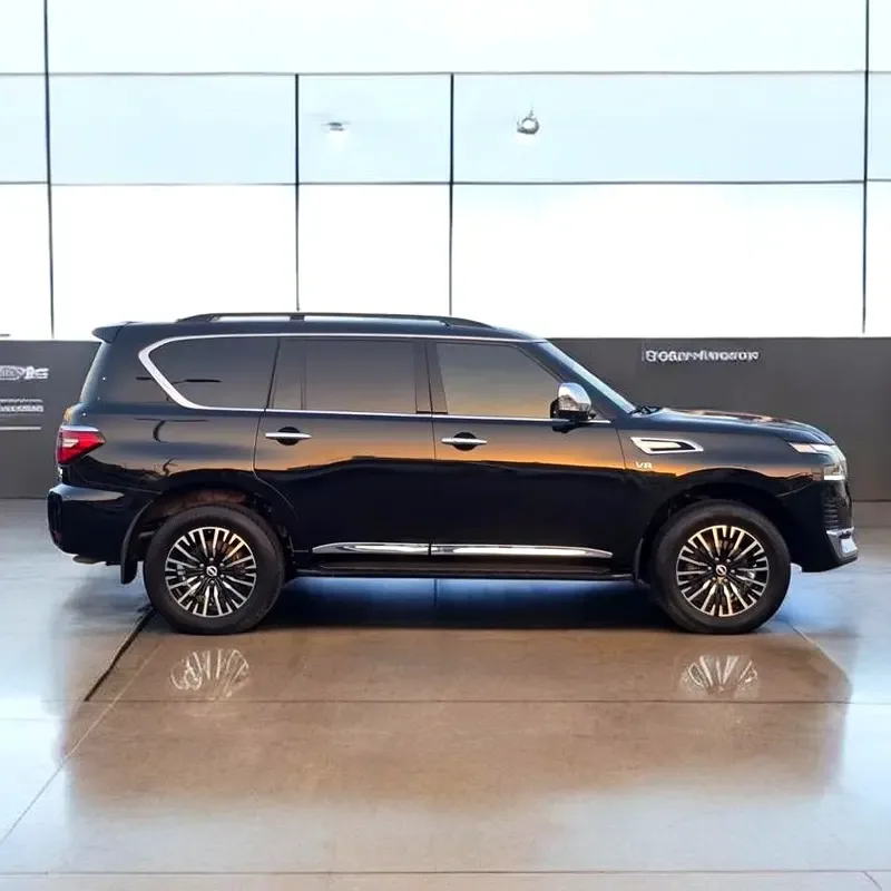 Nissan Armada 5.6 AT (395 hp) - 4