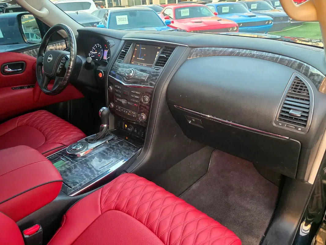 Nissan Armada 5.6 AT (395 hp) - 15