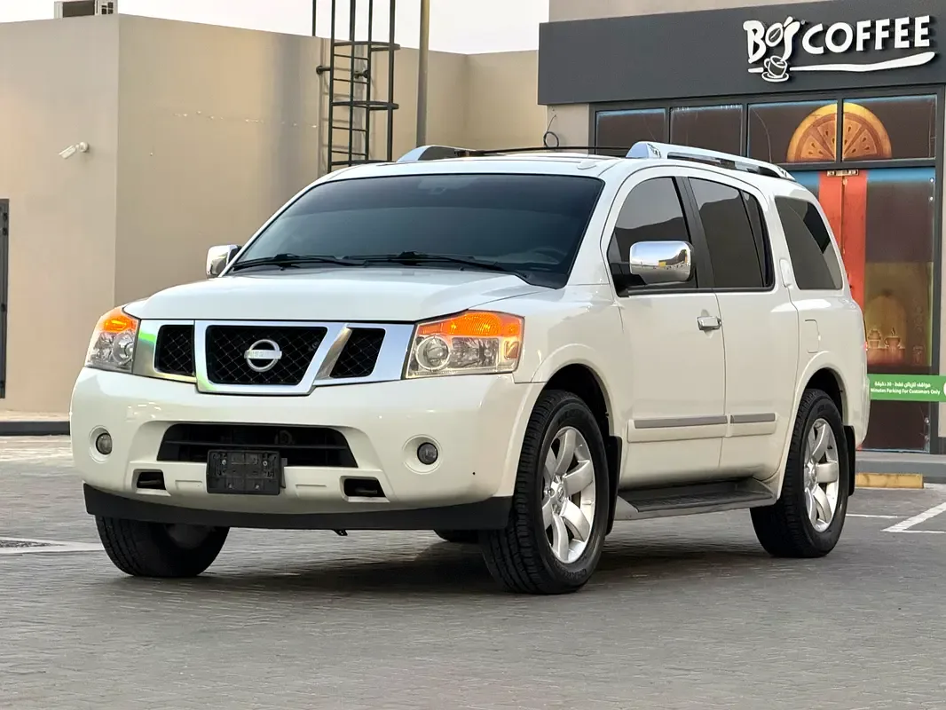 Nissan Armada 5.6 AT AWD (317 hp)