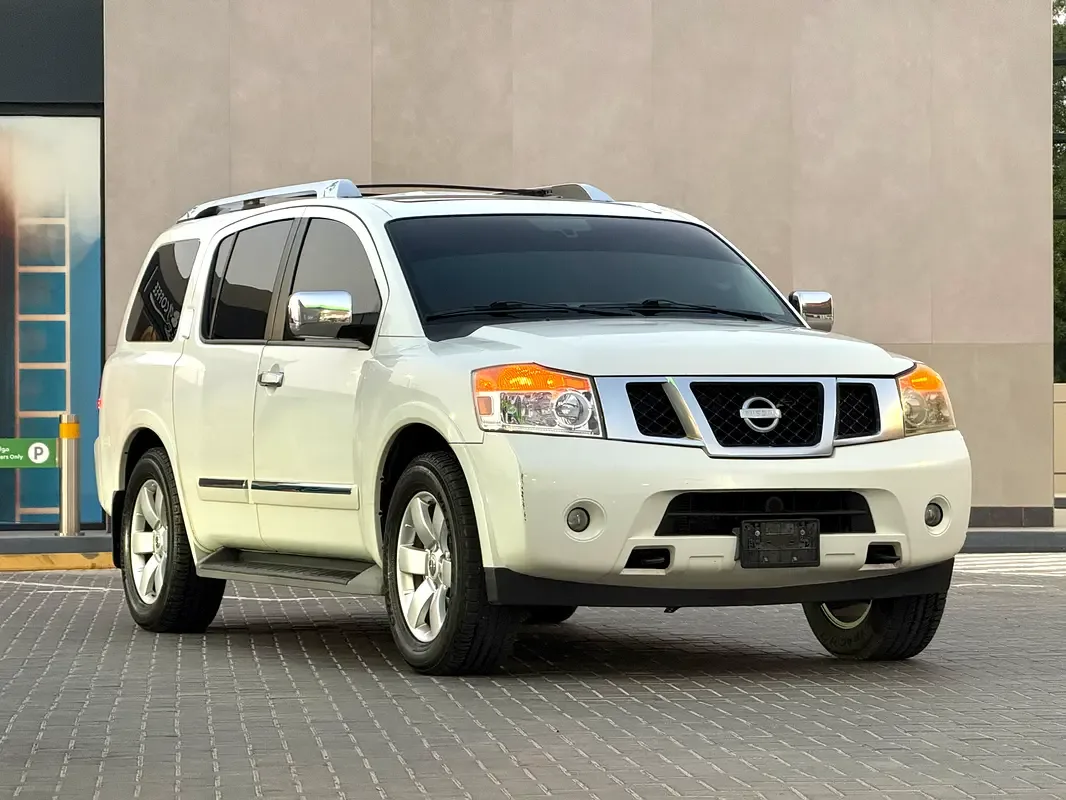 Nissan Armada 5.6 AT AWD (317 hp) - 2