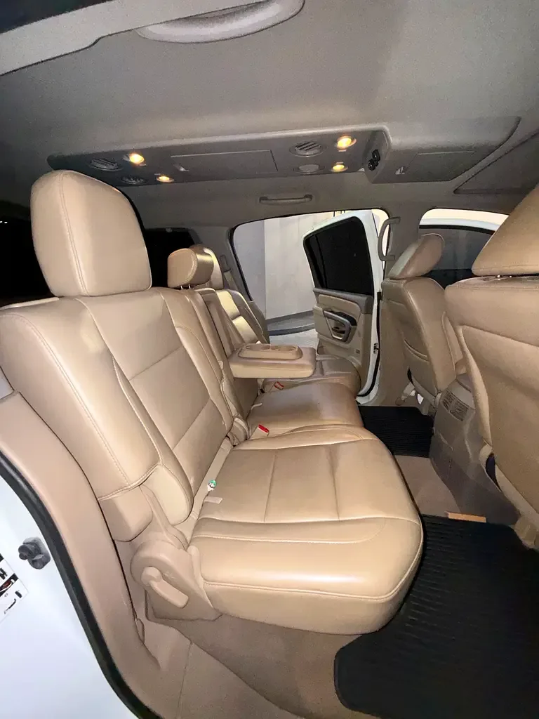 Nissan Armada 5.6 AT AWD (317 hp) - 8