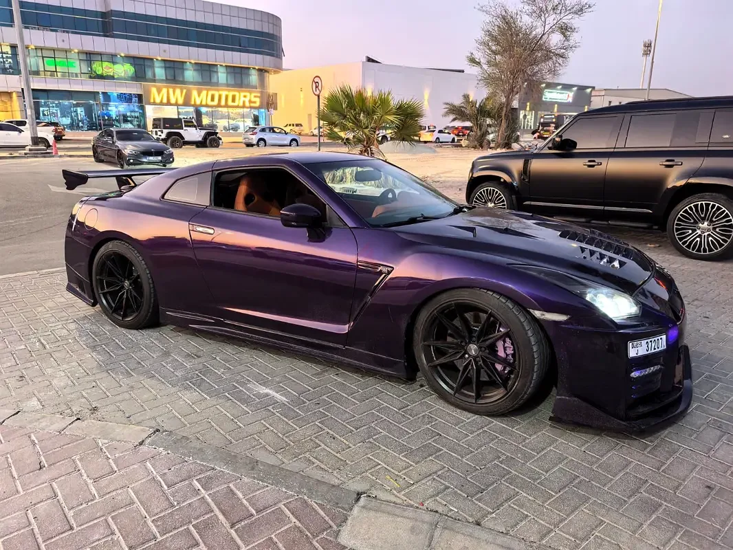 Nissan GT-R 3.8 AMT (485 حصان) - 2
