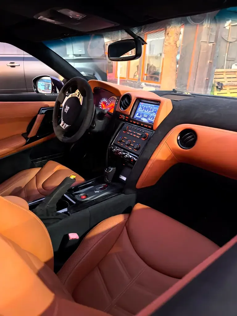 Nissan GT-R 3.8 AMT (485 حصان) - 5