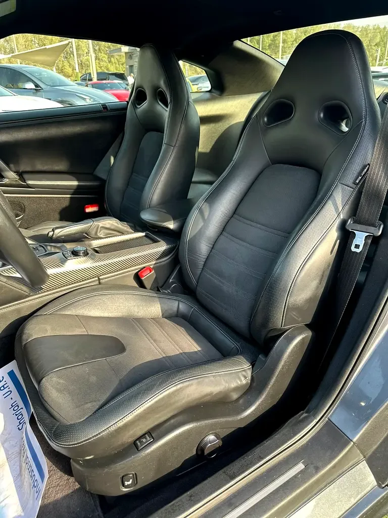 Nissan GT-R 3.8 AMT (555 حصان) - 11
