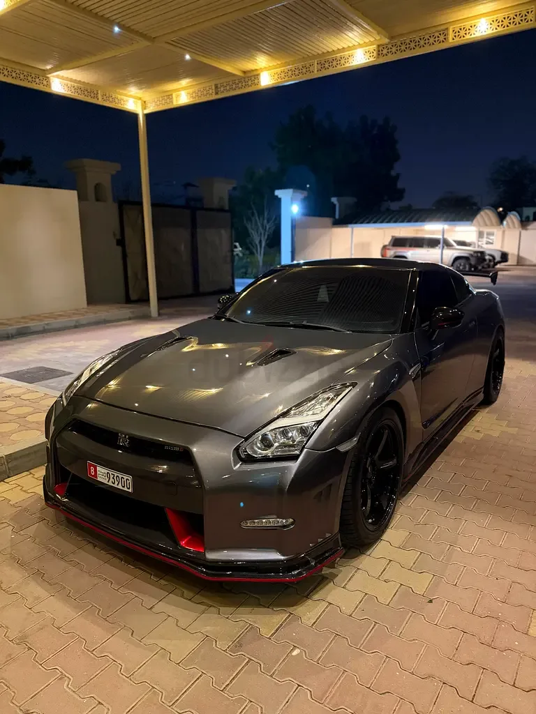 Nissan GT-R 3.8 AMT (599 hp)