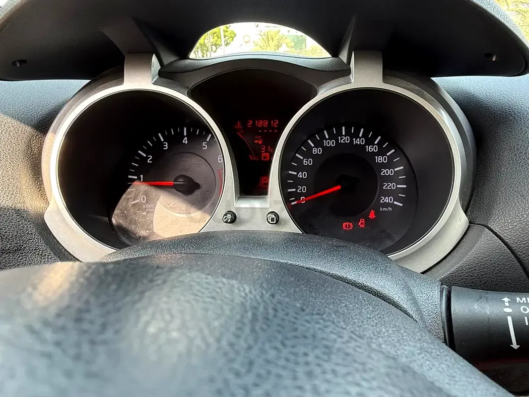 Nissan Juke 1.6 CVT (117 hp) - 9