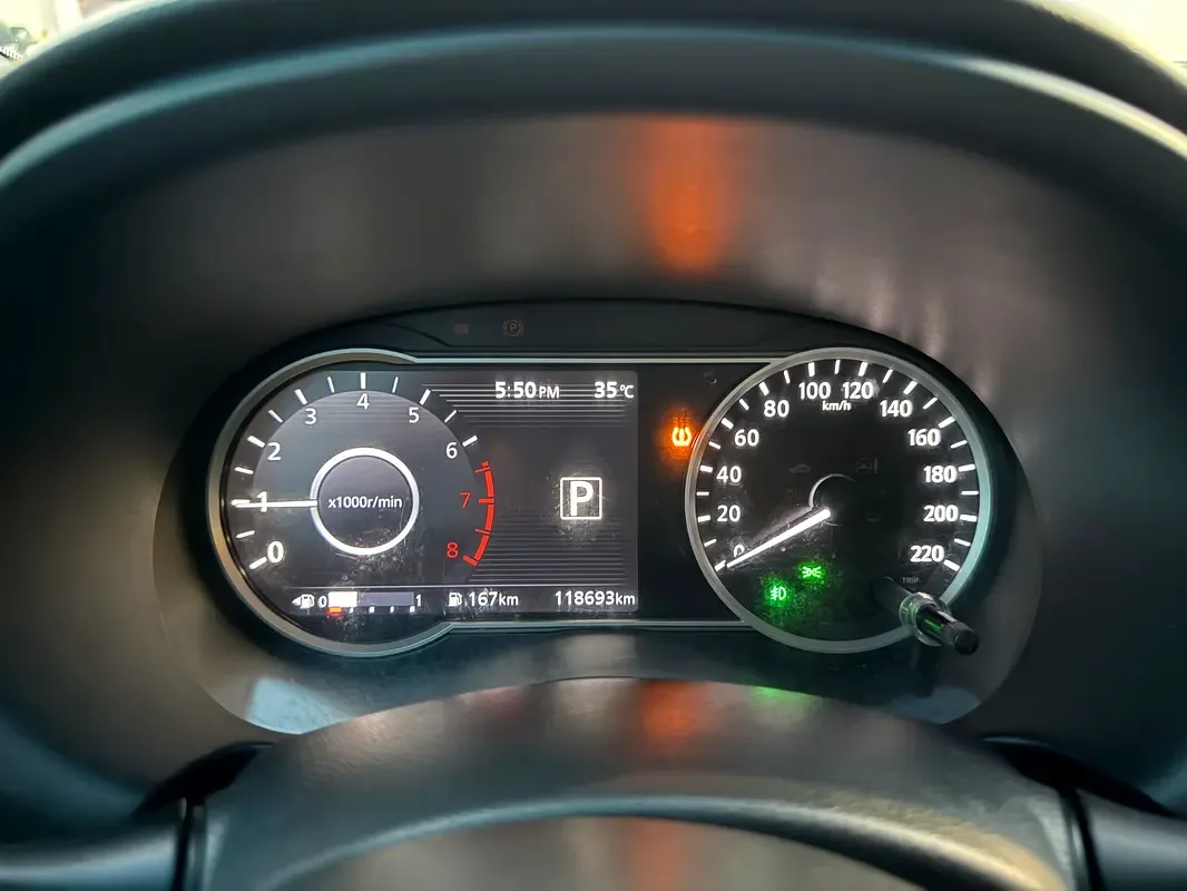 Nissan Kicks 1.5 CVT (124 hp) - 15