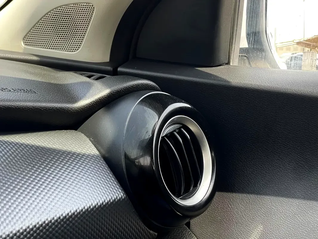 Nissan Kicks 2.0 CVT (141 hp) - 13