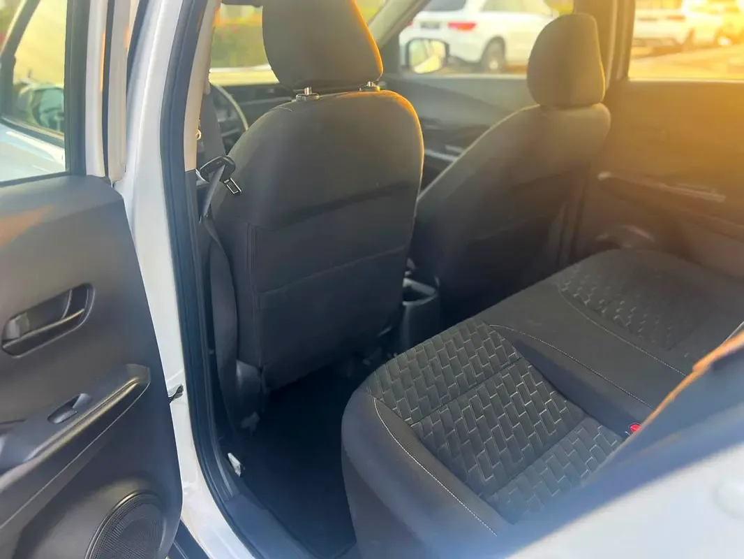 Nissan Kicks 2.0 CVT (141 hp) - 5