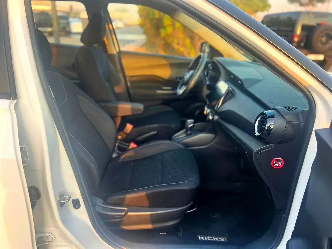 Nissan Kicks 2.0 CVT (141 hp) - 9