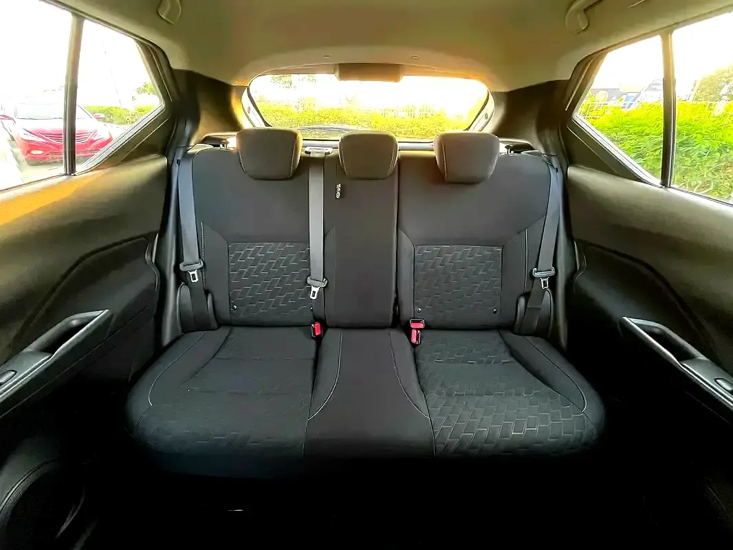 Nissan Kicks 2.0 CVT (141 hp) - 17