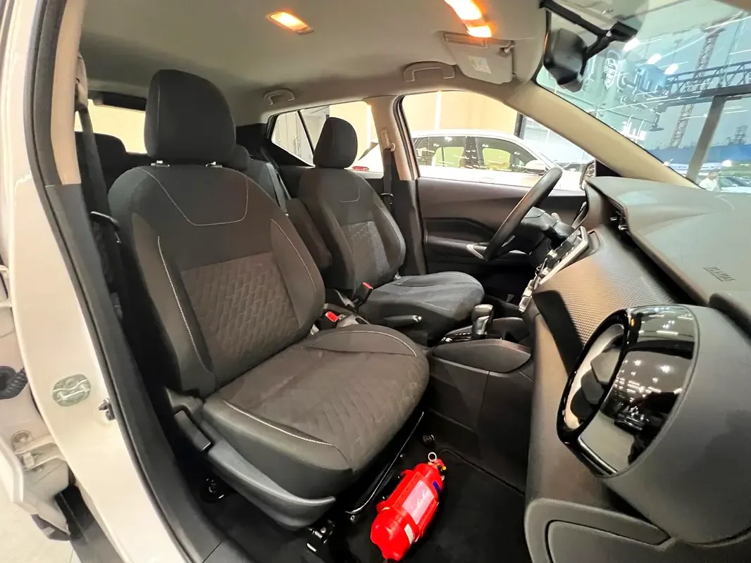 Nissan Kicks 2.0 CVT (141 hp) - 10