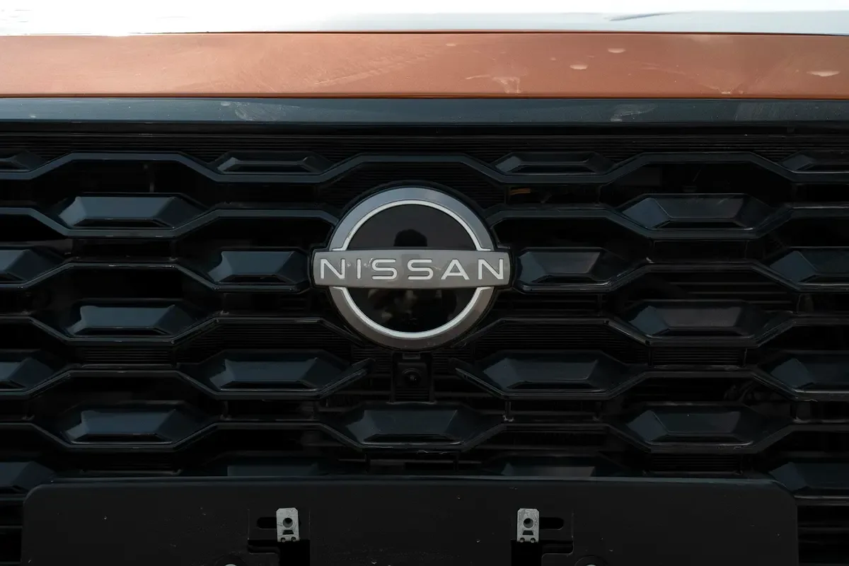 Nissan Magnite 1.0 CVT (100 حصان) - 12