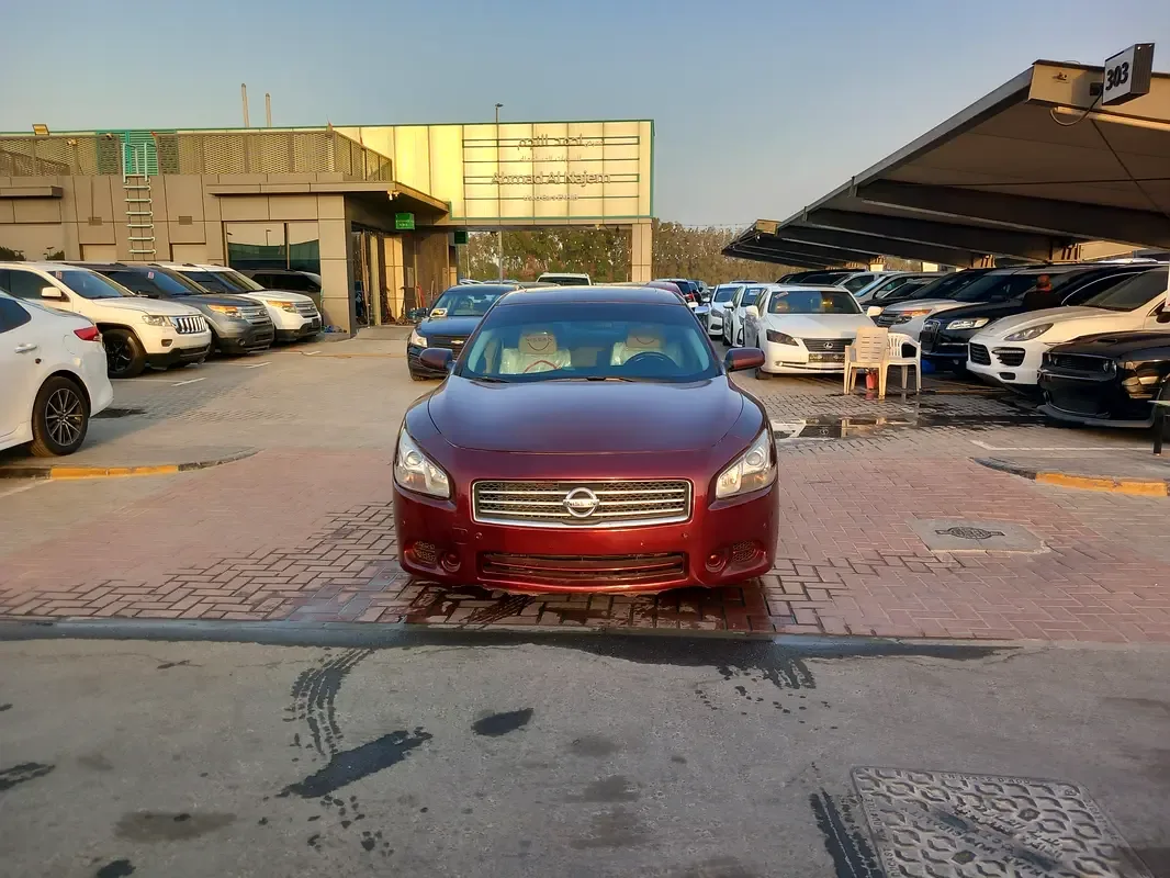 Nissan Maxima 3.5 CVT (290 hp)