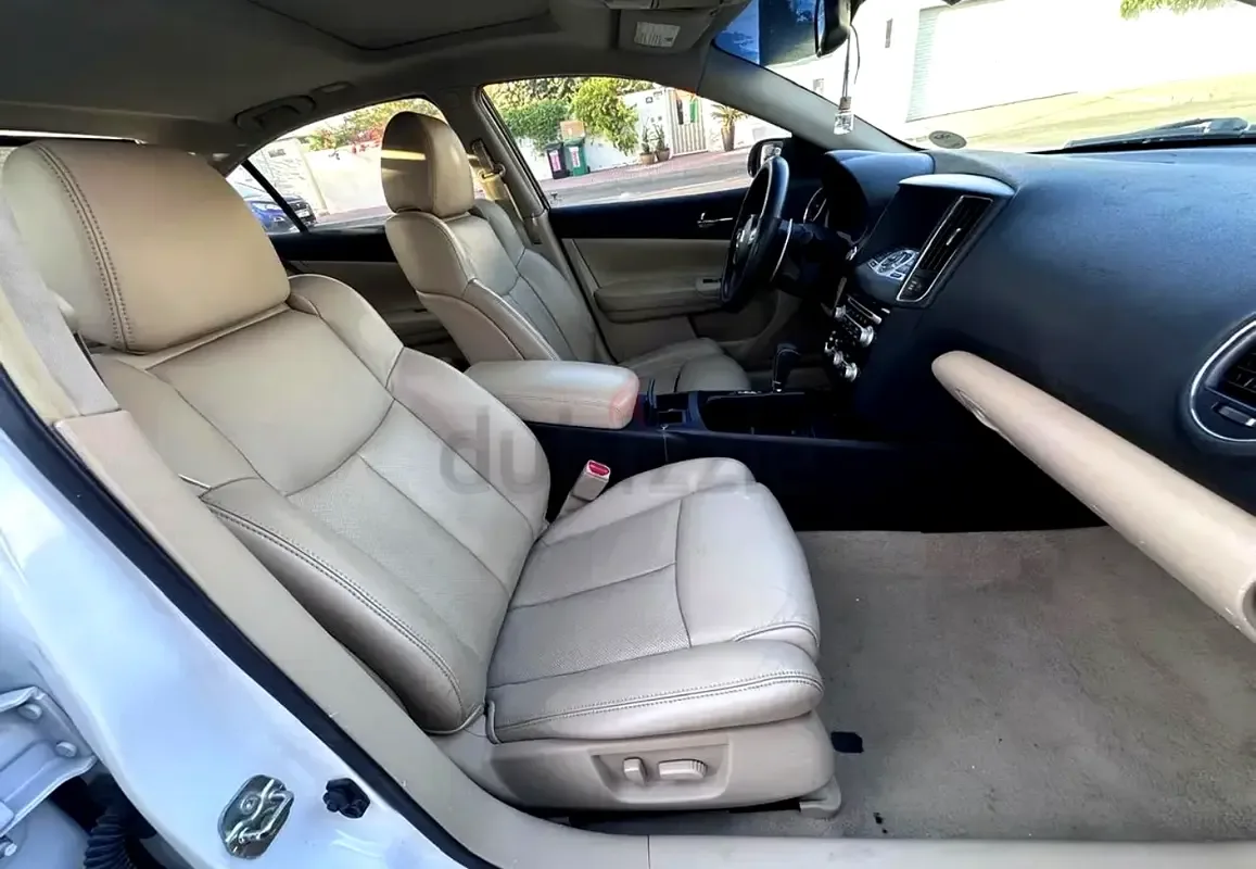Nissan Maxima 3.5 CVT (290 hp) - 3