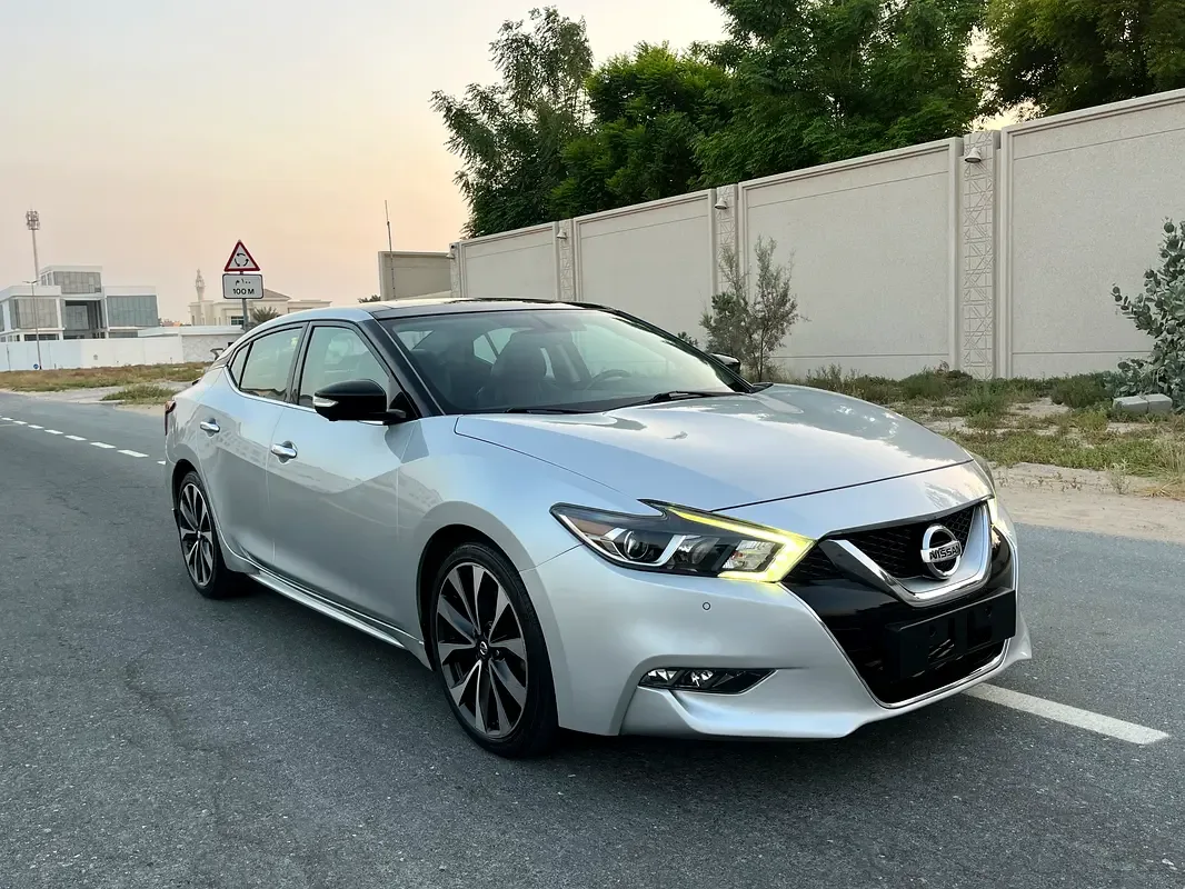 Nissan Maxima 3.5 CVT (300 hp)