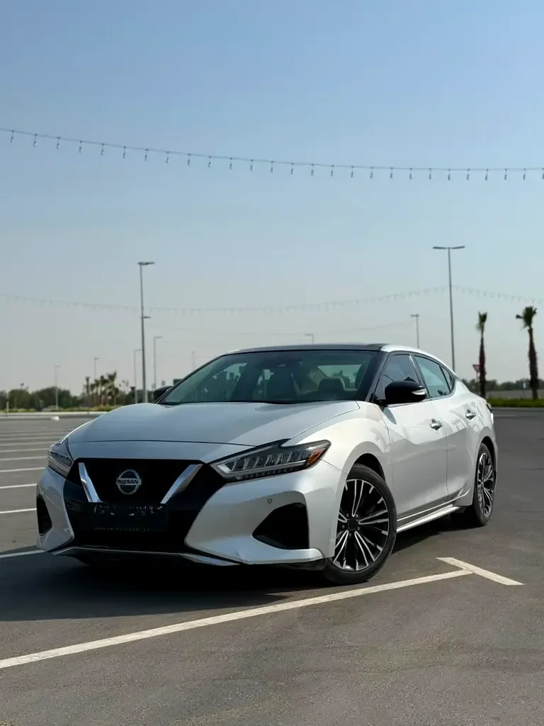 Nissan Maxima 3.5 CVT (300 hp)