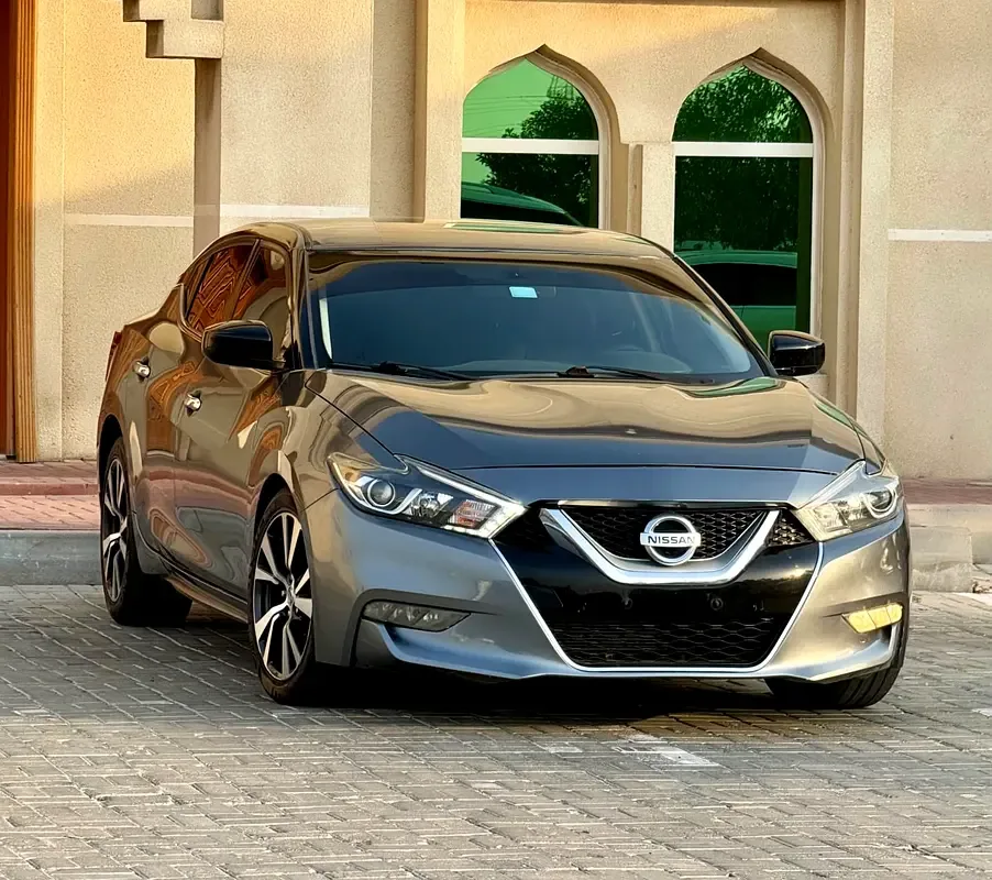 Nissan Maxima 3.5 CVT (300 hp)