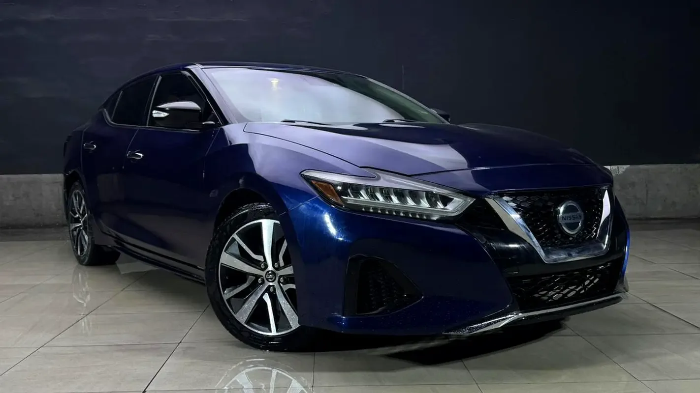 Nissan Maxima 3.5 CVT (300 hp)
