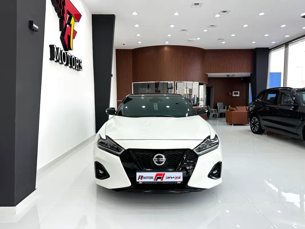Nissan Maxima 3.5 CVT (300 hp)