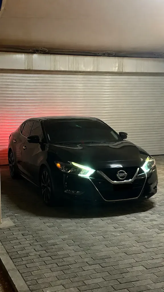 Nissan Maxima 3.5 CVT (300 hp)
