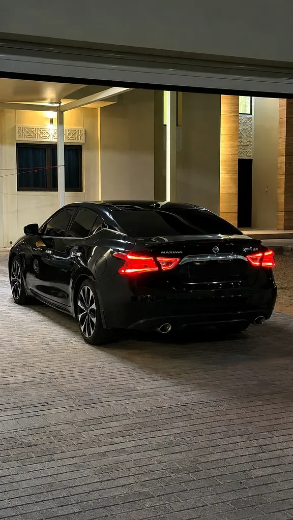 Nissan Maxima 3.5 CVT (300 حصان) - 2