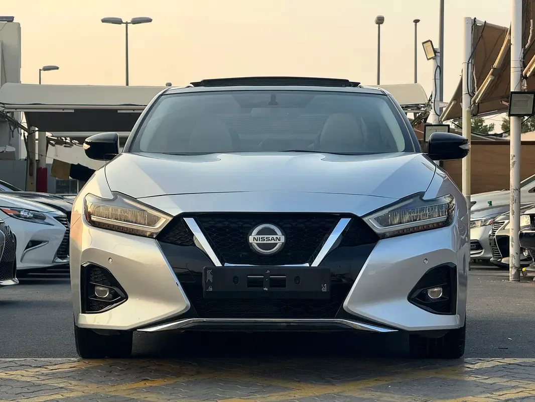 Nissan Maxima 3.5 CVT (300 hp)