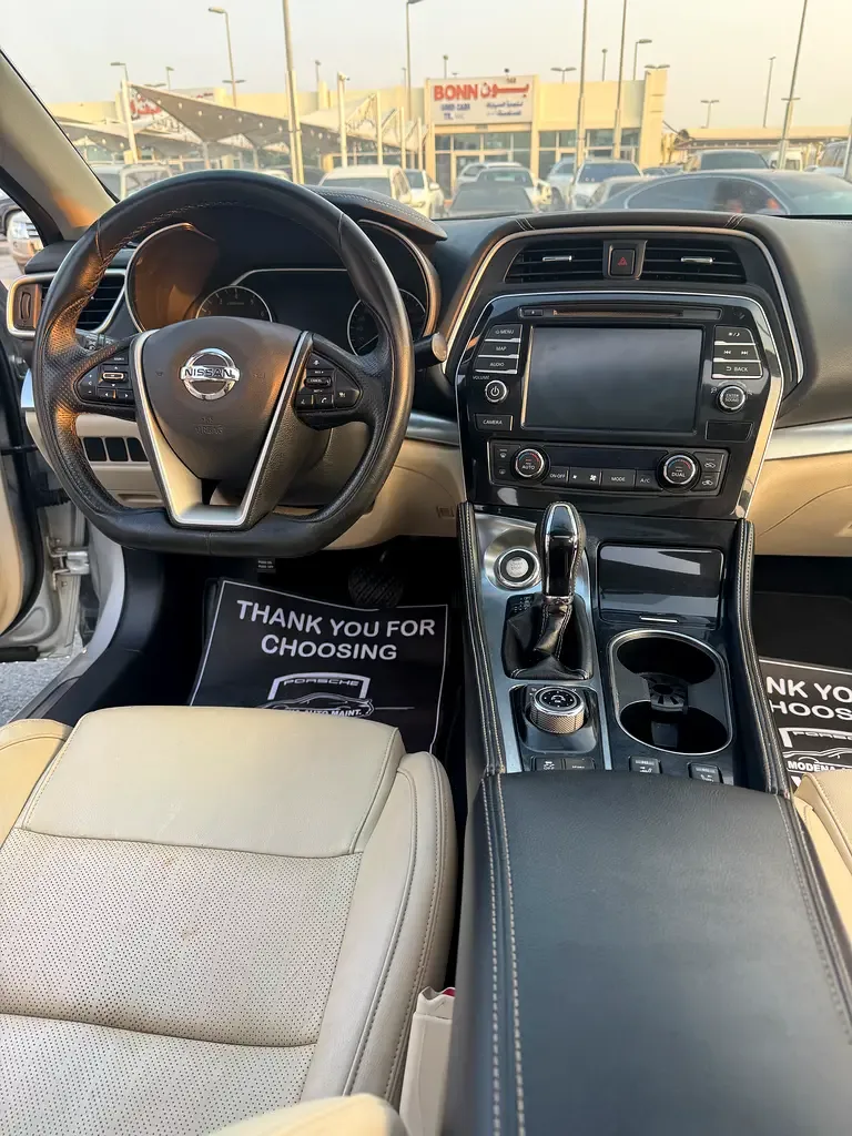 Nissan Maxima 3.5 CVT (300 hp) - 11
