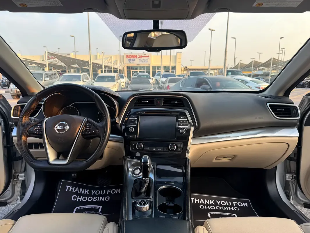 Nissan Maxima 3.5 CVT (300 hp) - 10