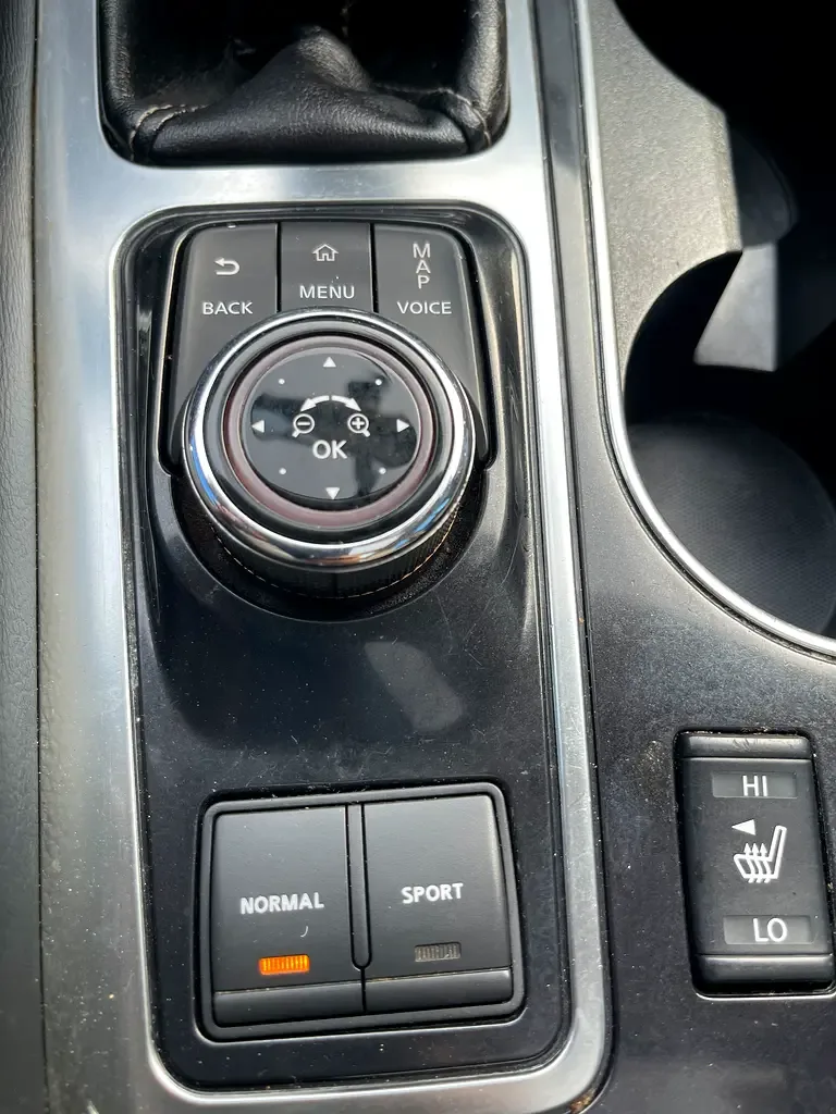 Nissan Maxima 3.5 CVT (300 hp) - 18