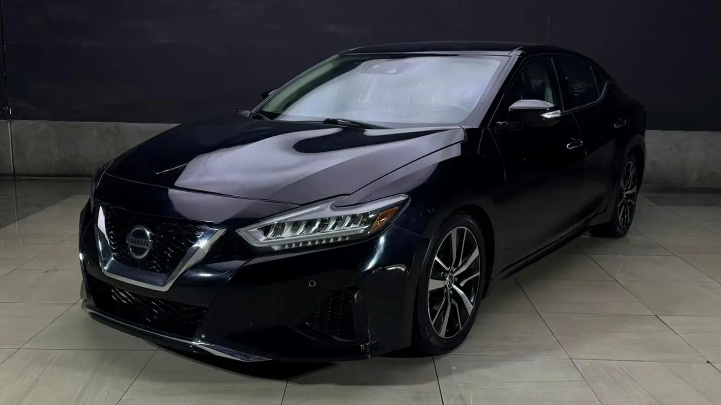 Nissan Maxima 3.5 CVT (300 hp)