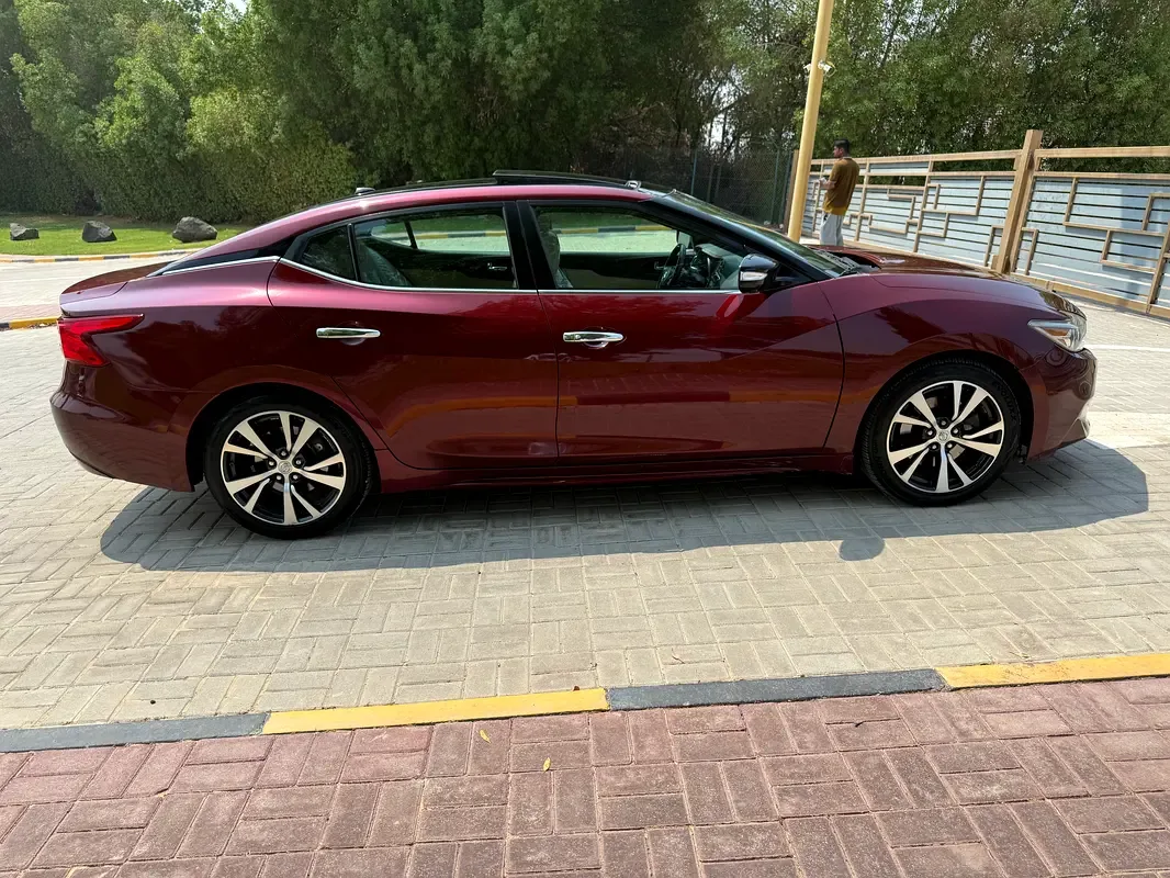 Nissan Maxima 3.5 CVT (300 حصان) - 6