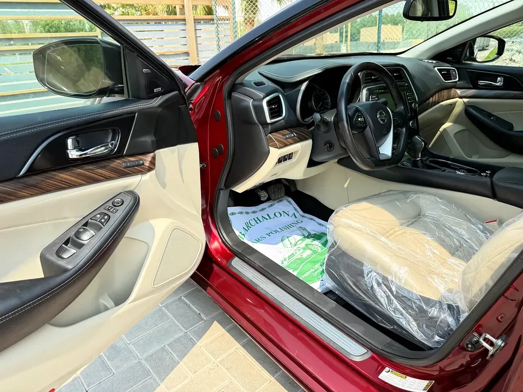 Nissan Maxima 3.5 CVT (300 حصان) - 12