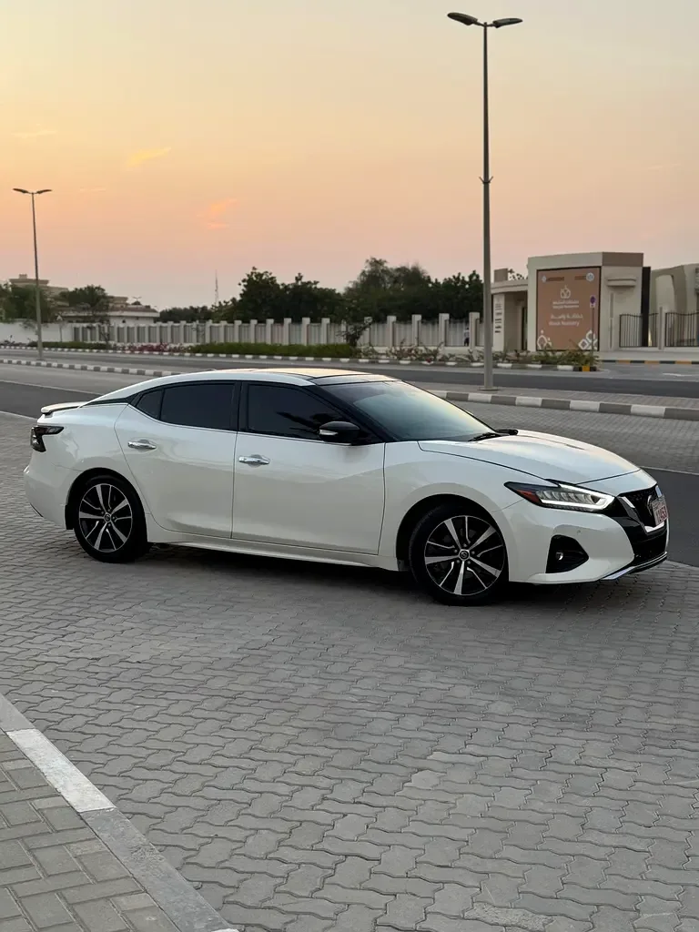 Nissan Maxima 3.5 CVT (300 حصان) - 5