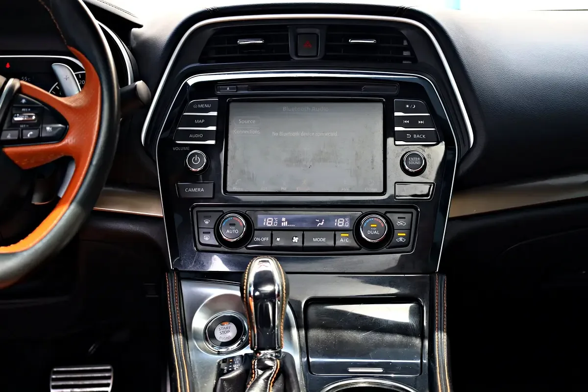 Nissan Maxima 3.5 CVT (300 hp) - 12