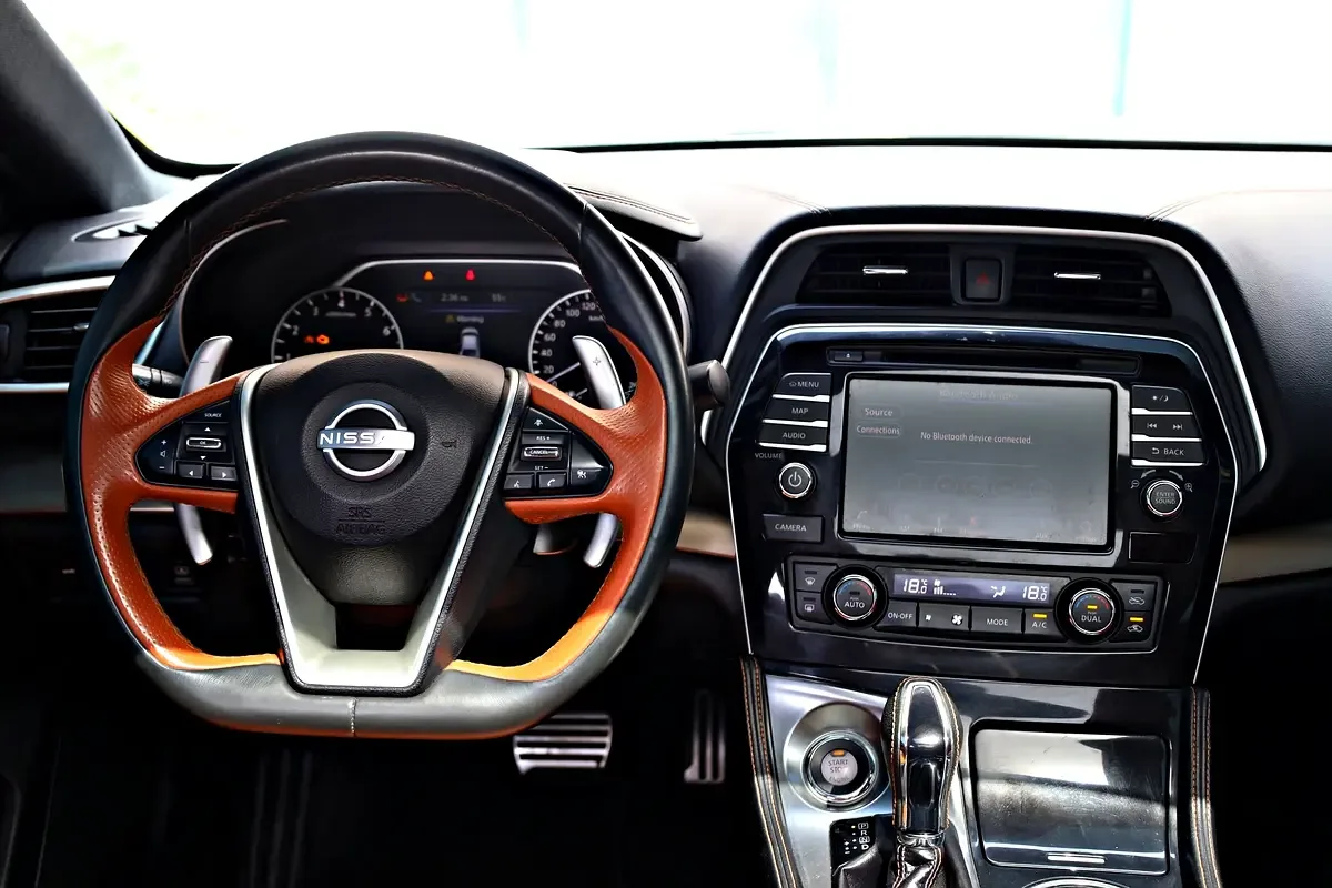 Nissan Maxima 3.5 CVT (300 hp) - 16
