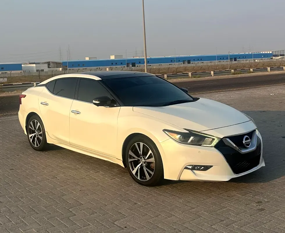 Nissan Maxima 3.5 CVT (300 hp)