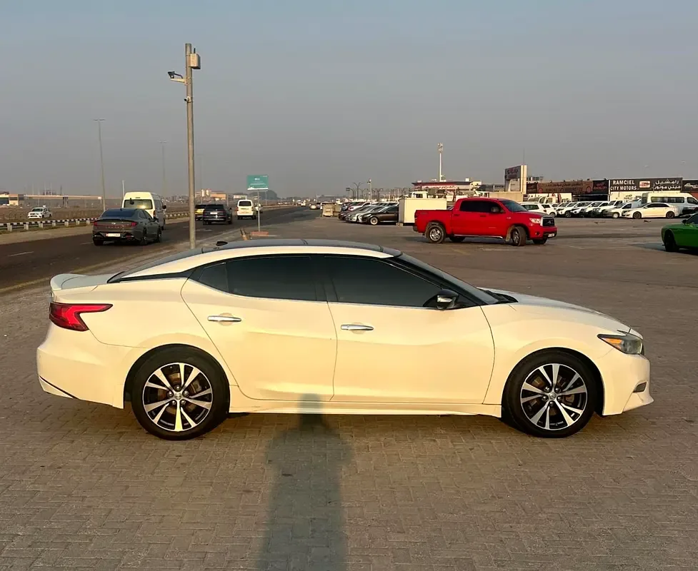 Nissan Maxima 3.5 CVT (300 hp) - 5