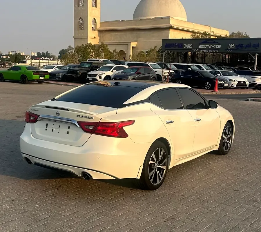 Nissan Maxima 3.5 CVT (300 hp) - 4