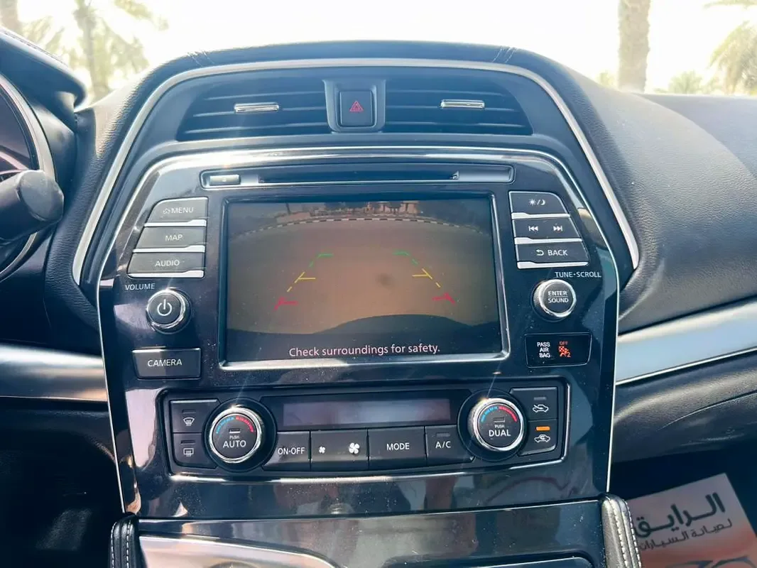 Nissan Maxima 3.5 CVT (300 hp) - 10