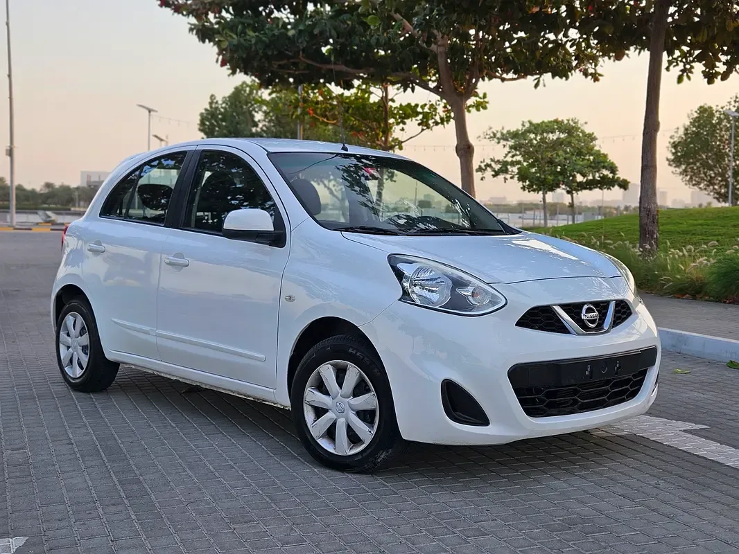 Nissan Micra 1.0 CVT (100 hp)