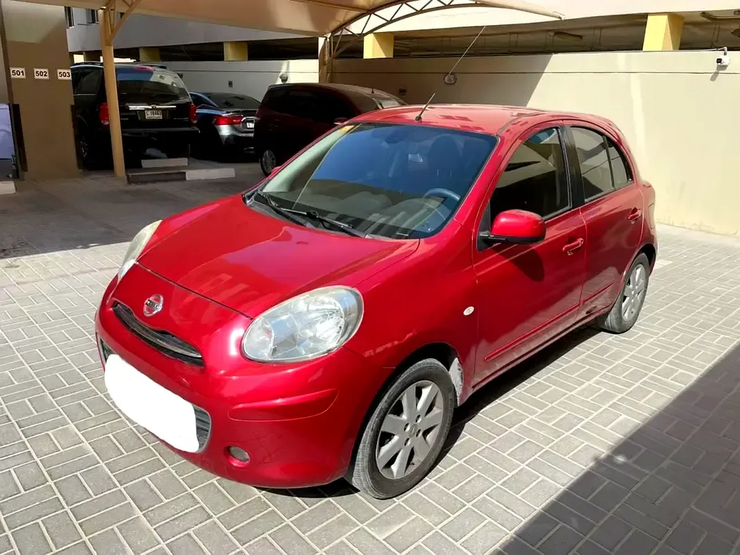 Nissan Micra 1.2 CVT (98 hp)