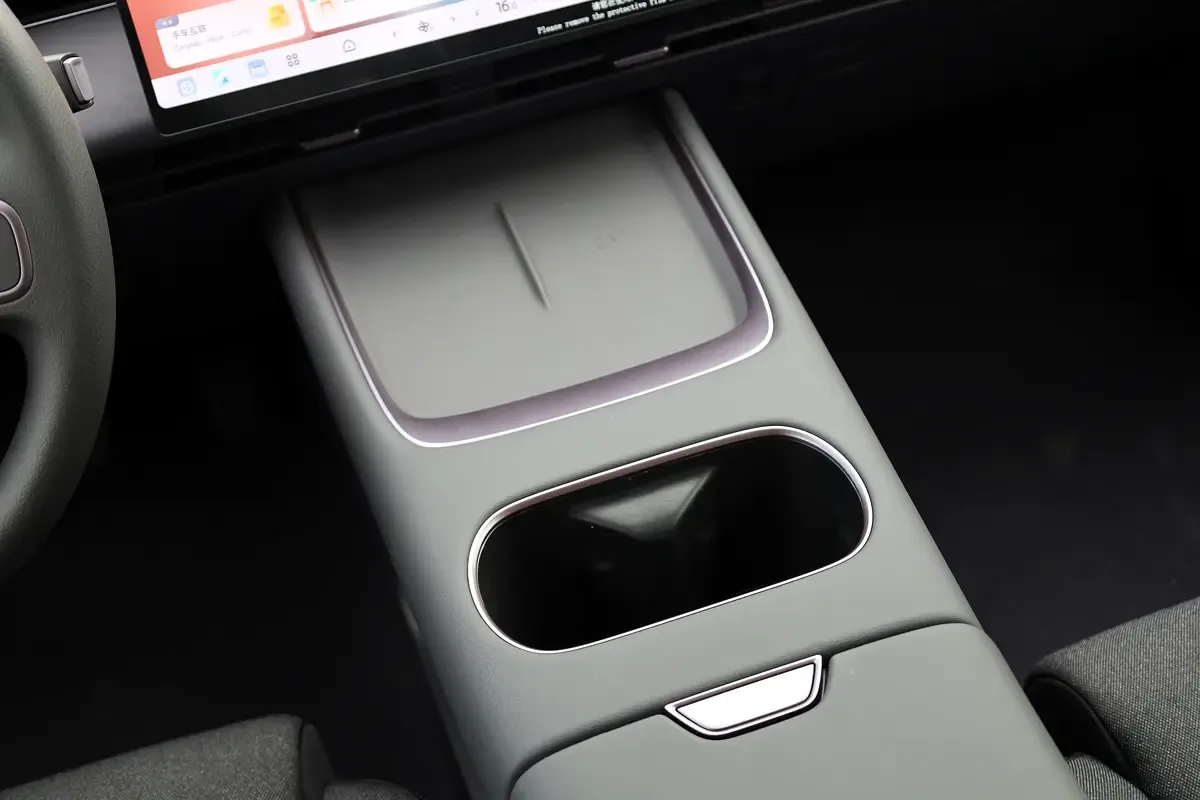 Nissan N6 1.5 AT (313 حصان) - 15