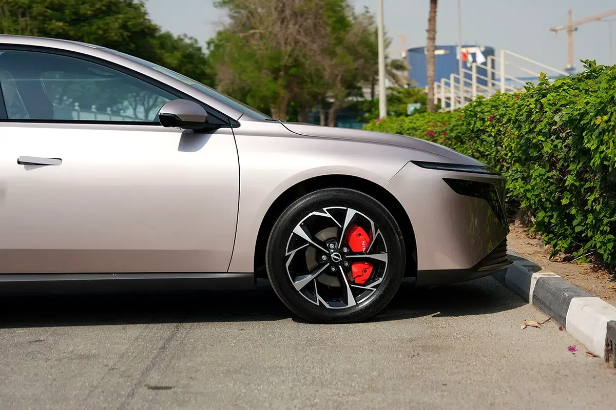 Nissan N6 1.5 AT (313 hp) - 20