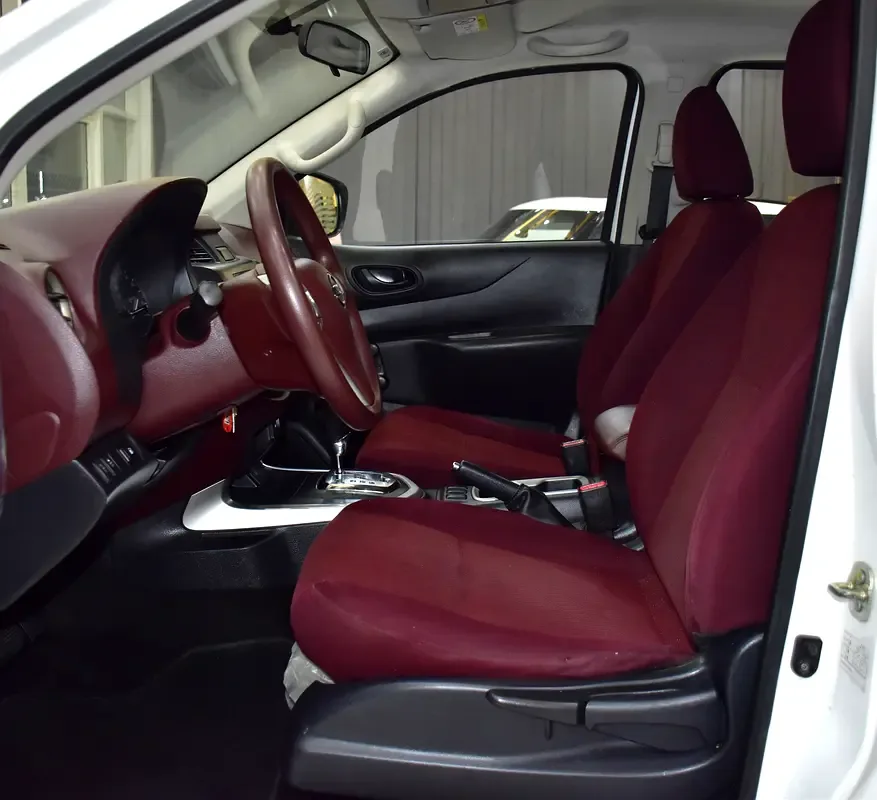 Nissan Navara (Frontier) 2.3 AT (190 حصان) - 10
