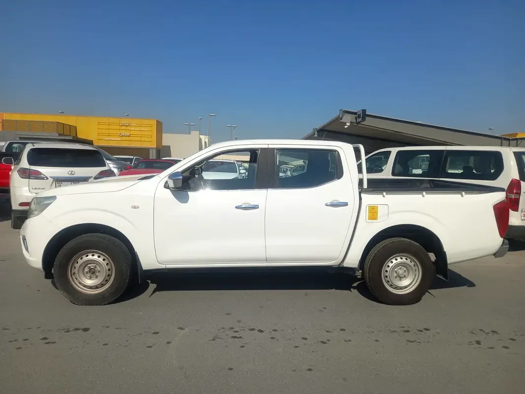 Nissan Navara (Frontier) 2.3 AT (190 حصان) - 14