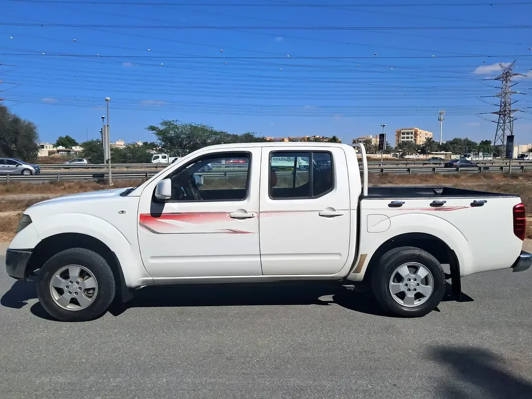 Nissan Navara (Frontier) 2.5 AT (152 hp) - 3