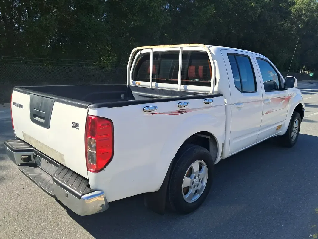 Nissan Navara (Frontier) 2.5 AT (152 hp) - 6