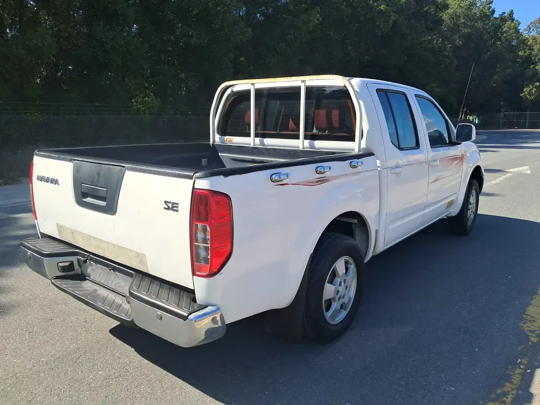 Nissan Navara (Frontier) 2.5 AT (152 hp) - 10